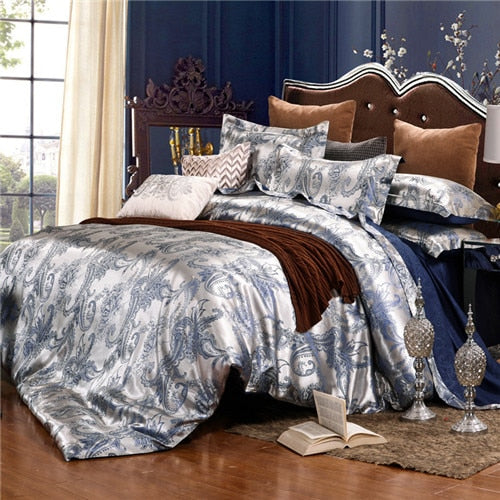 Queen Beddign Set