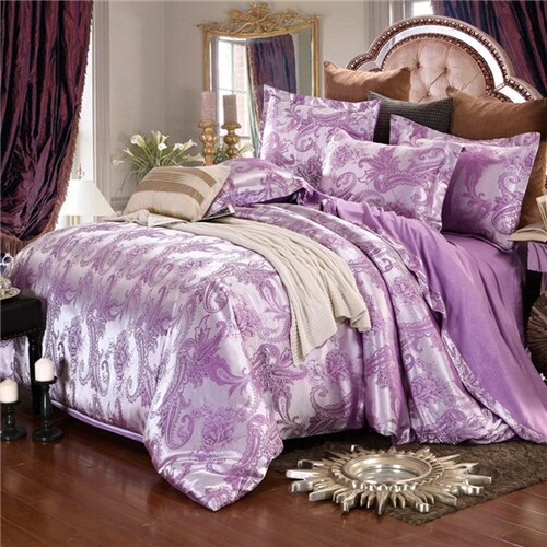 Queen Beddign Set