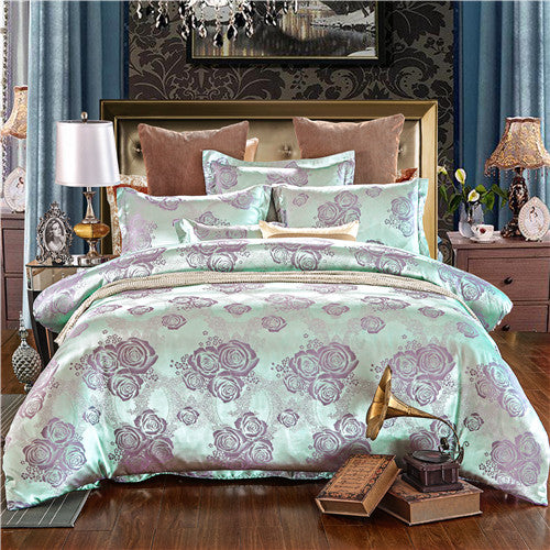 Queen Beddign Set