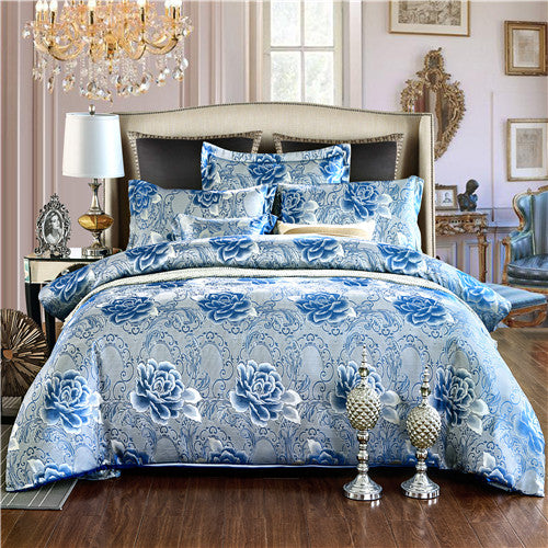 Queen Beddign Set
