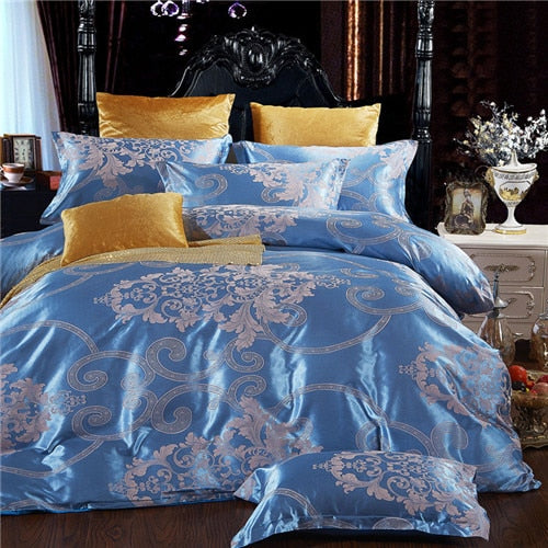 Queen Beddign Set